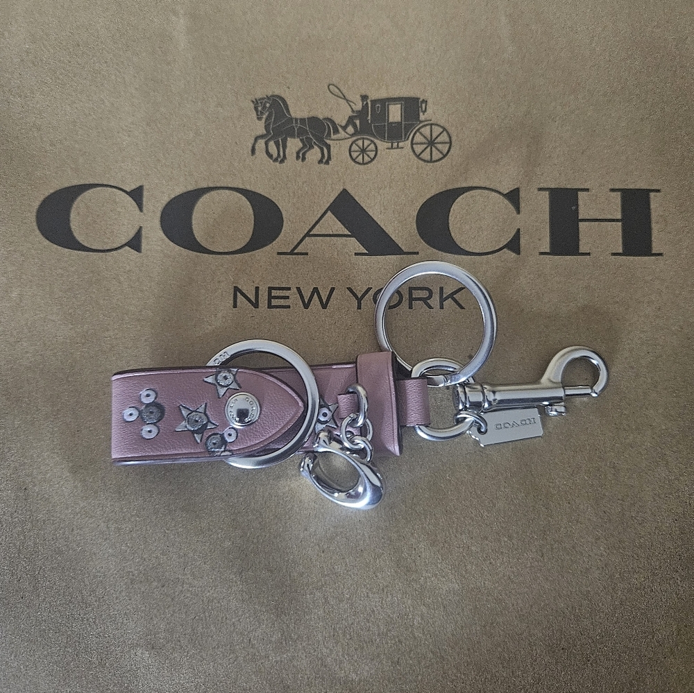 NWOT Coach Trigger Snap Bag Charm With dusty pink Print CCF03